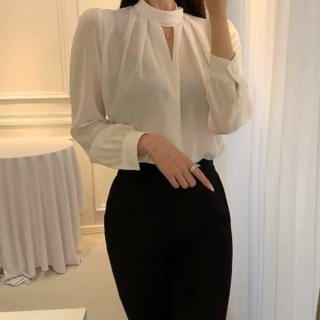 白色