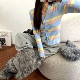 蓝色