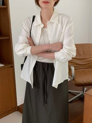 白色