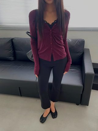 酒红色