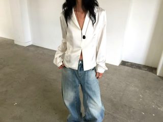 白色