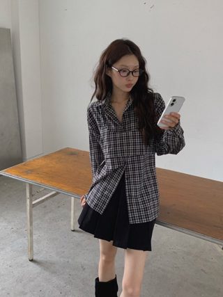 黑色