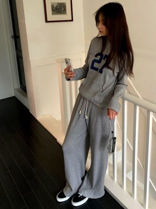 白色