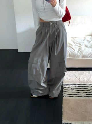 灰色