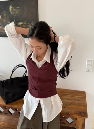 酒红色