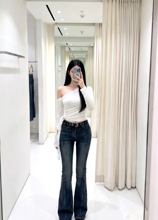 白色