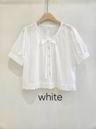 白色