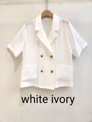 白色