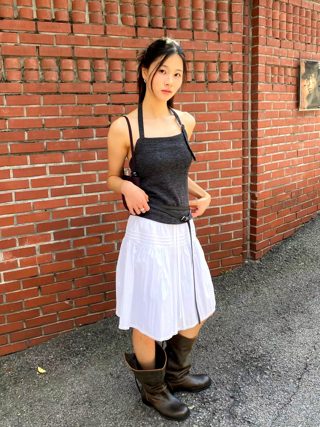 白色