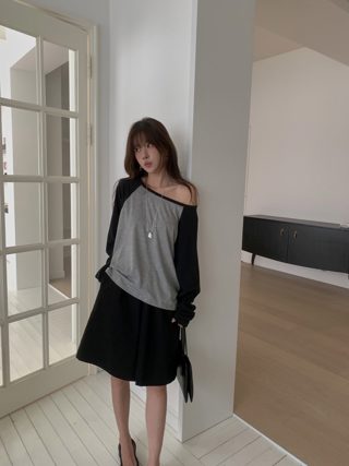 黑色