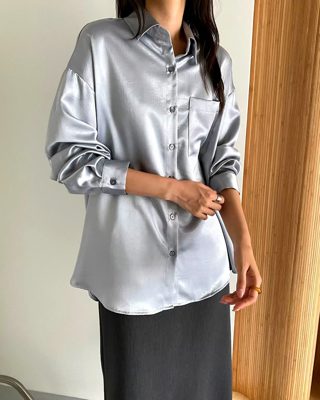 银色