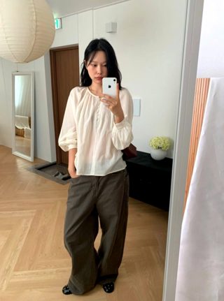白色