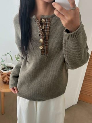 灰色