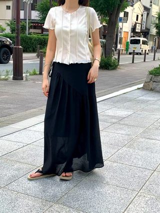 白色
