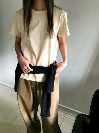 白色