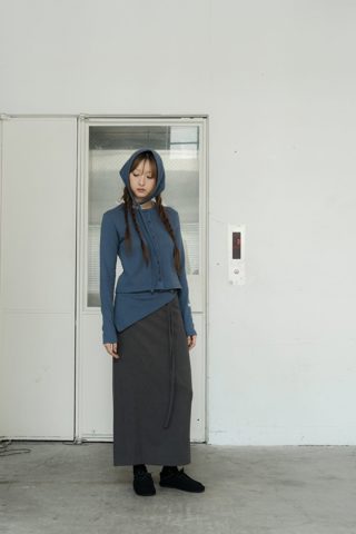 藏青色