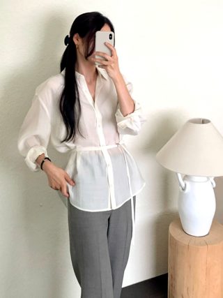 白色