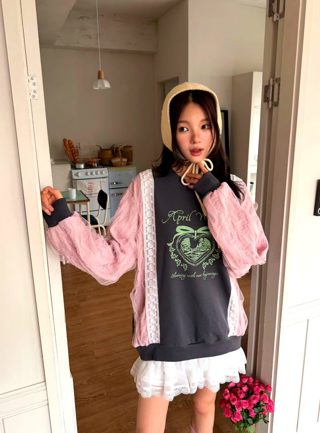 灰色