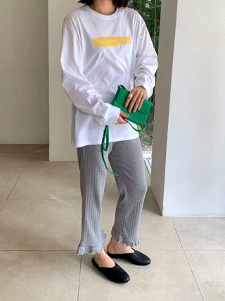 白色
