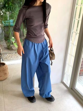 蓝色