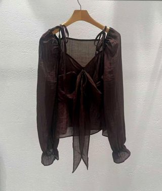 深棕色