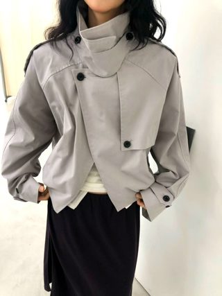 灰色