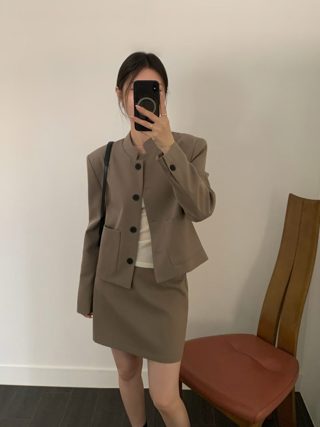 米色