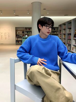 蓝色