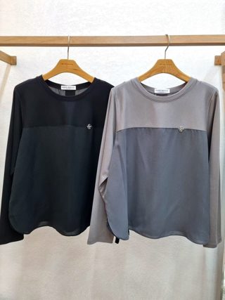 黑色