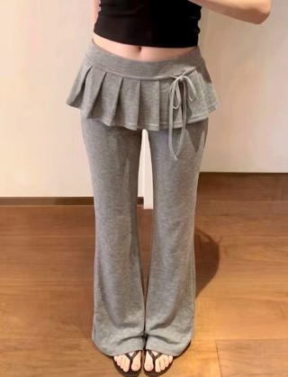 灰色