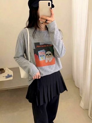 灰色