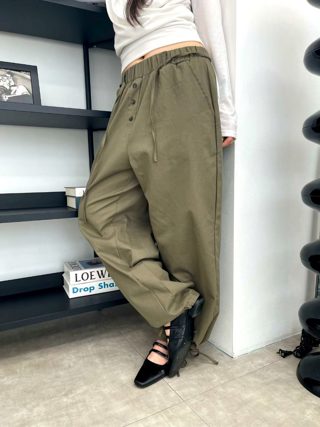 军绿色