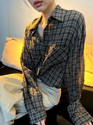 黑色
