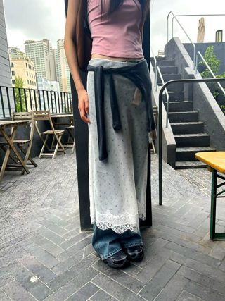 白色