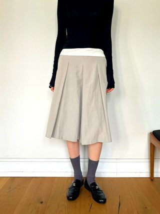 米色