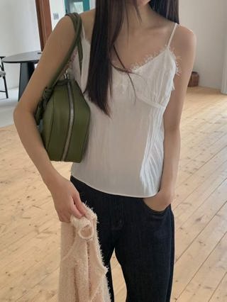 白色