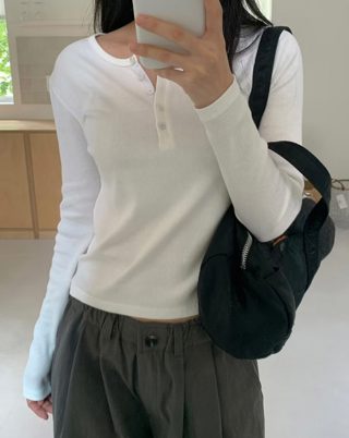 白色