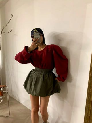 红色