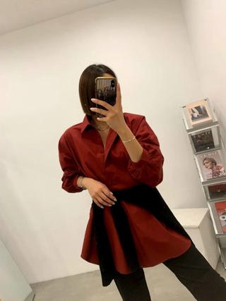红色