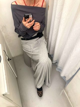 蓝色