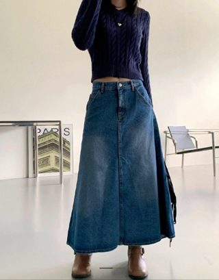 蓝色