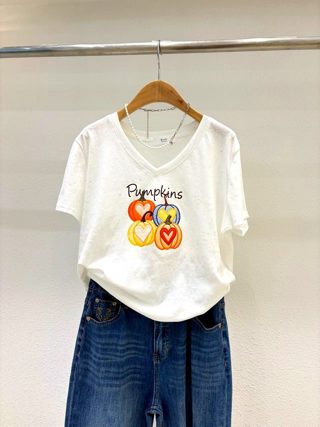 蓝色