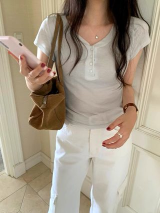 白色