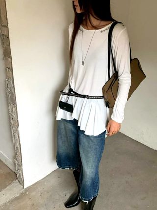 白色