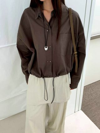 深棕色