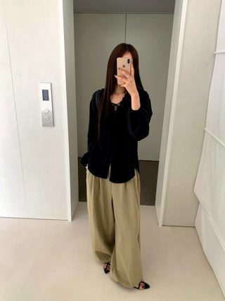 卡其色