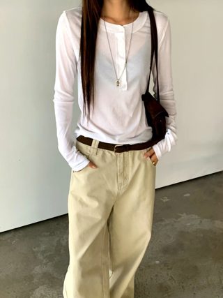 白色