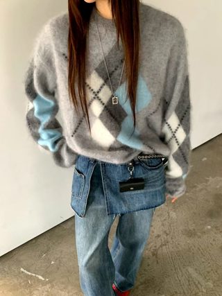 灰色