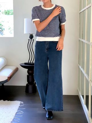 蓝色