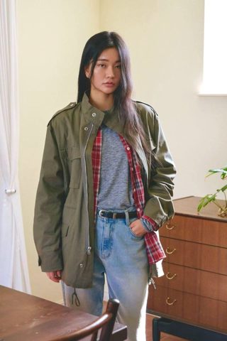 军绿色